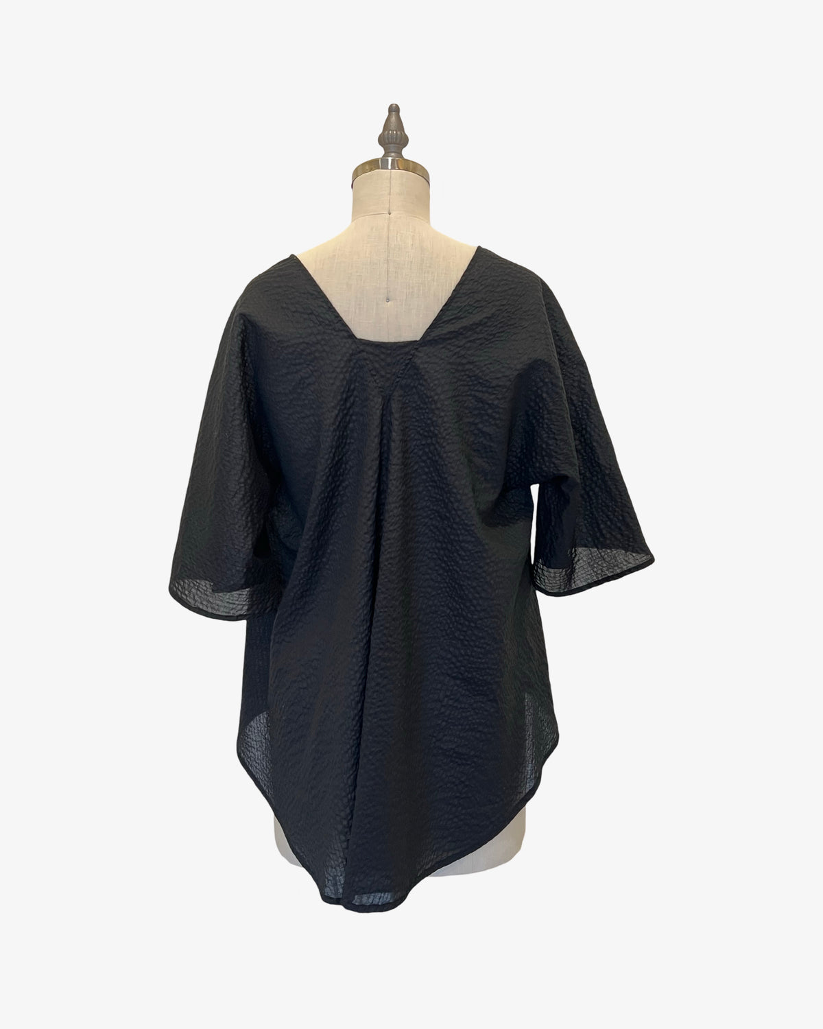 Rorschach Top | Black Bubble Seersucker