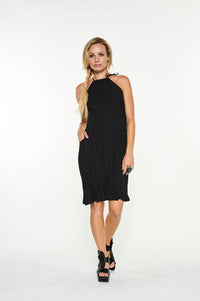 Twisted Finn Halter Dress | Black