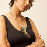 Stirrup Necklace | Silver