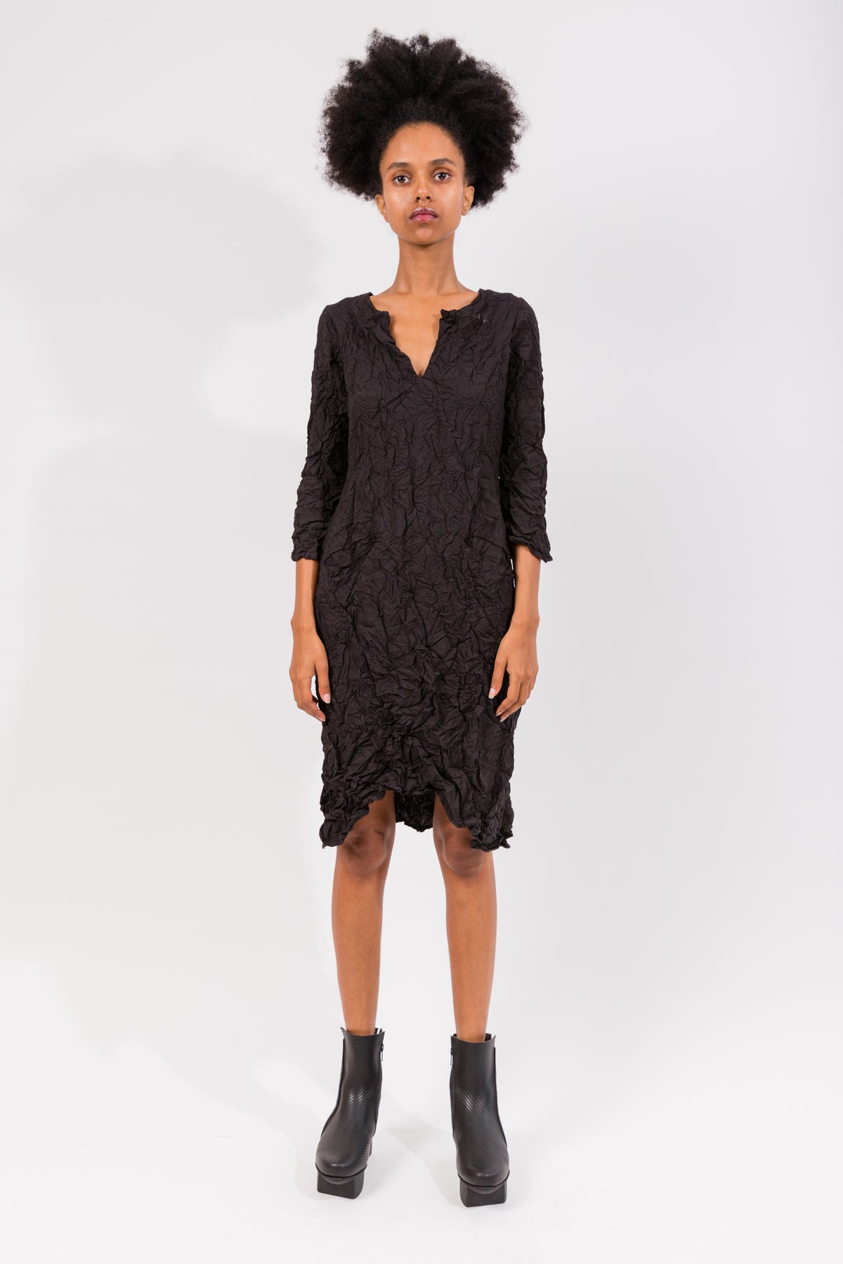 Moth Caftan | Black