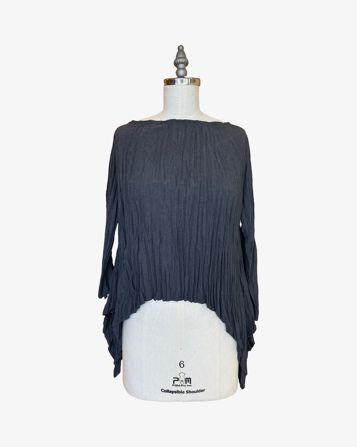 Twisted Square Top | Charcoal