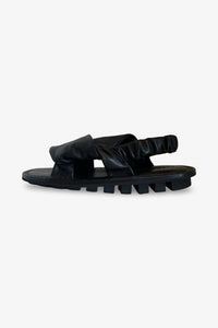 Trippen Embrace Sandal | Black