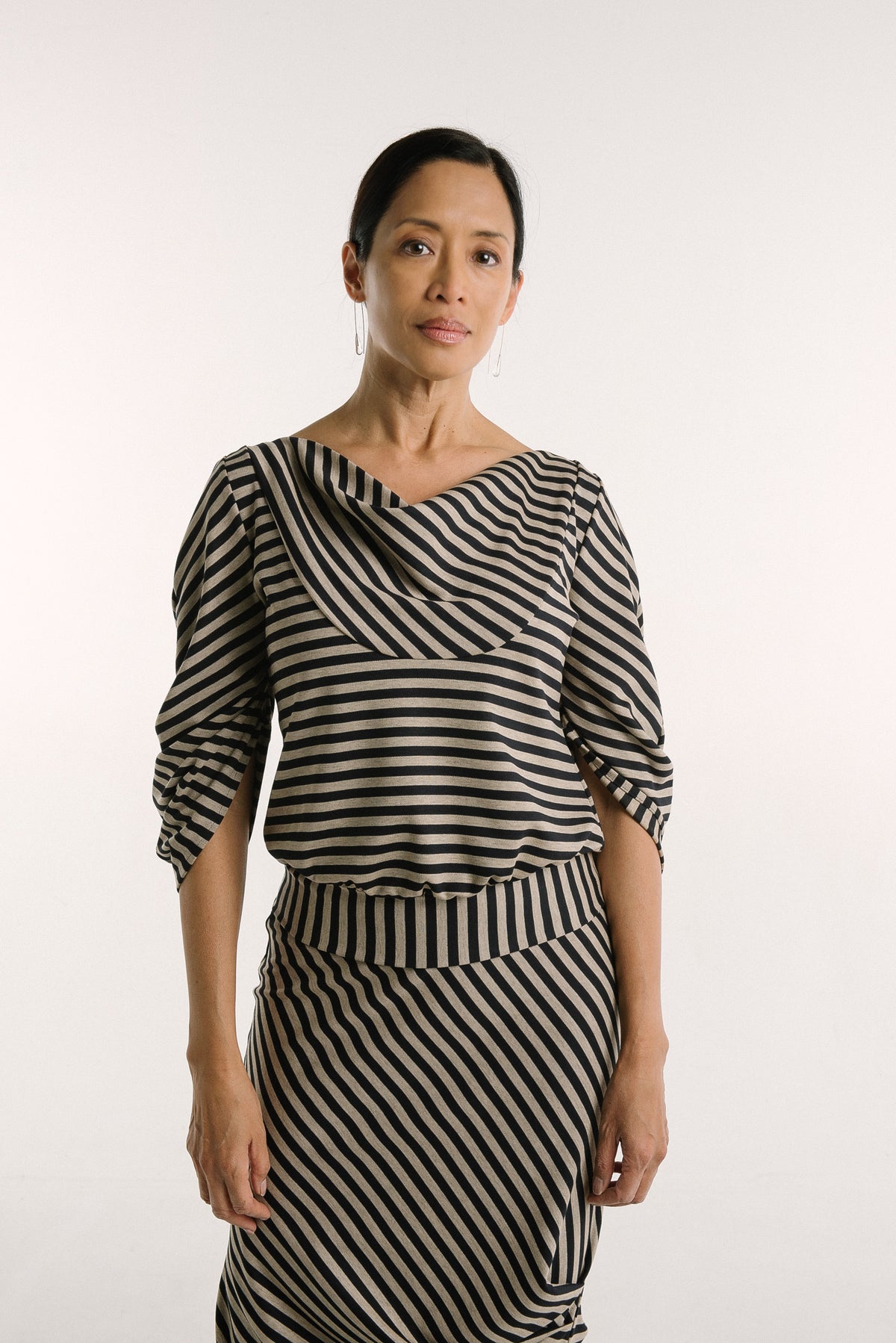 C-Sleeve Banded Top | Mocha Stripe