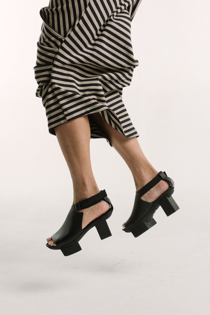 Trippen Fractal Sandal | Black