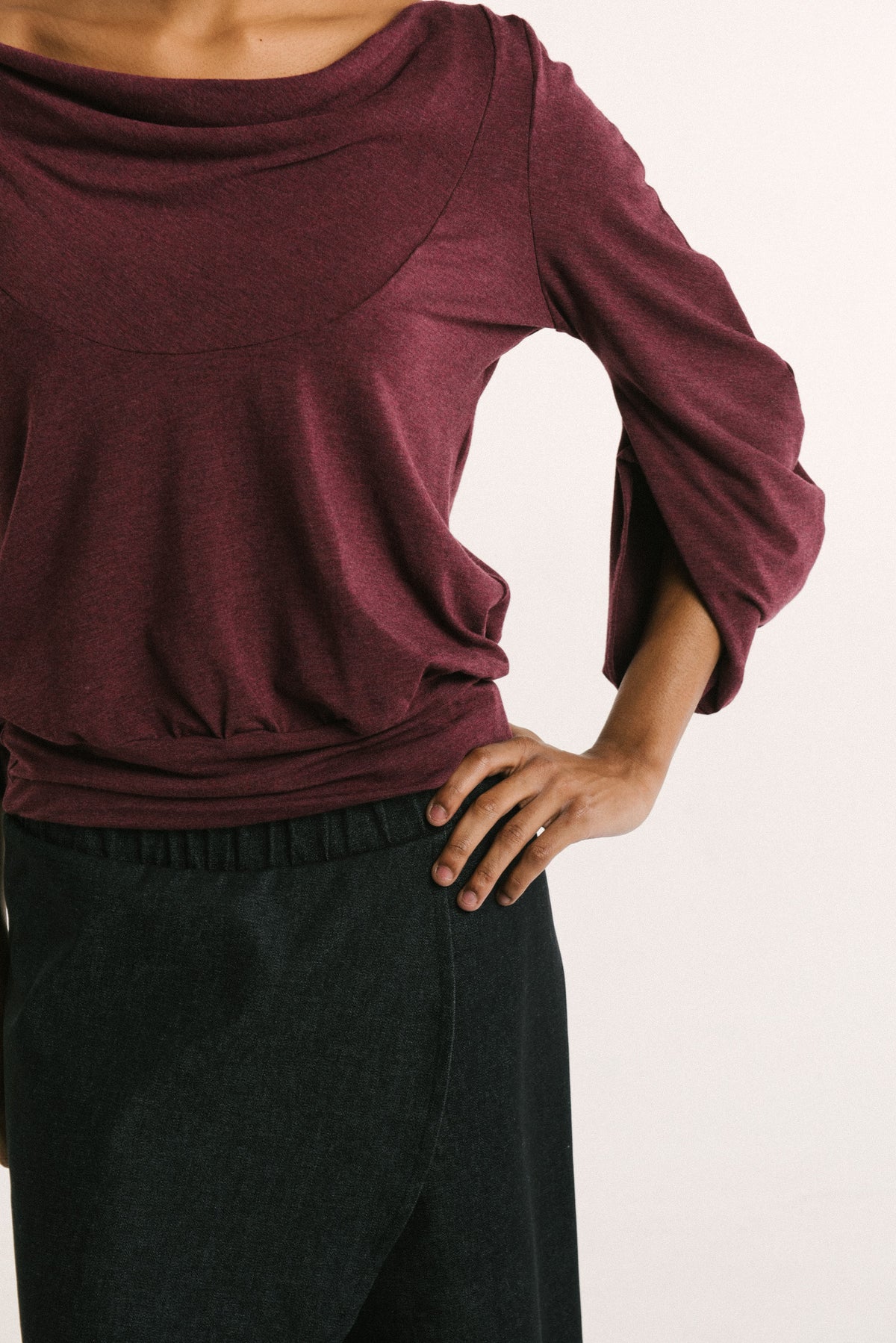 C-Sleeve Banded Top | Merlot Bamboo Jersey