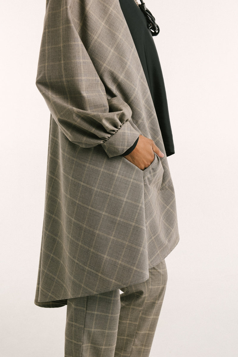 Plaid Barcelona Coat | Sherlock