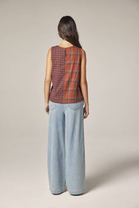 Contrast Panel Top | Brown & Rust Checkers