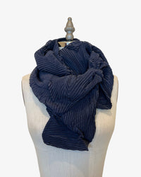 Chaos Pleated Scarf | Navy