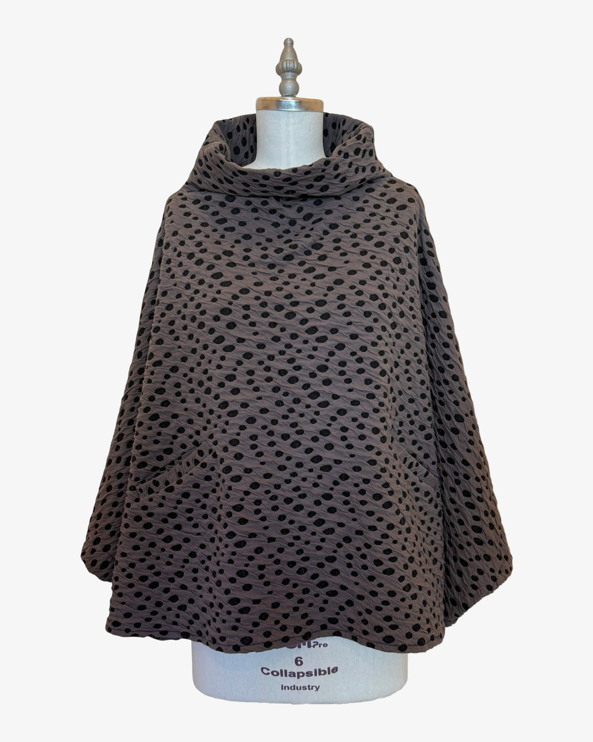Tortuga Poncho | Jacquard Double Knit Dots