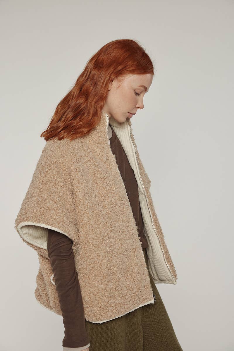 Reversible High-Neck Vest | Cream/Taupe