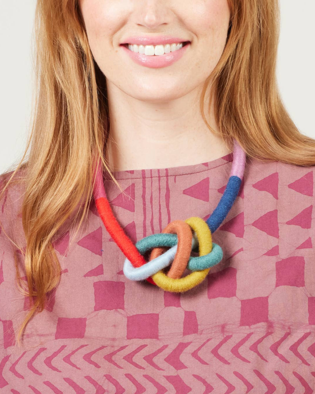 Water Bowline Necklace | Rainbow
