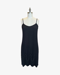 Sunburst Chevron Dress | Black