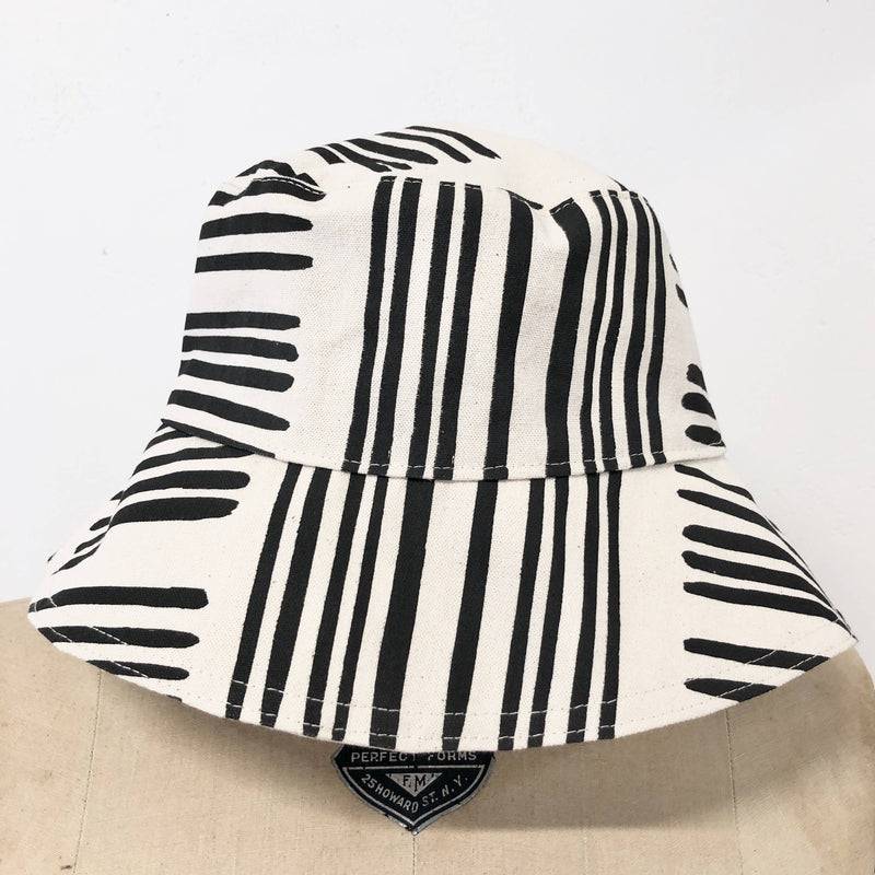 Bucket Hat | Worn Black Brush