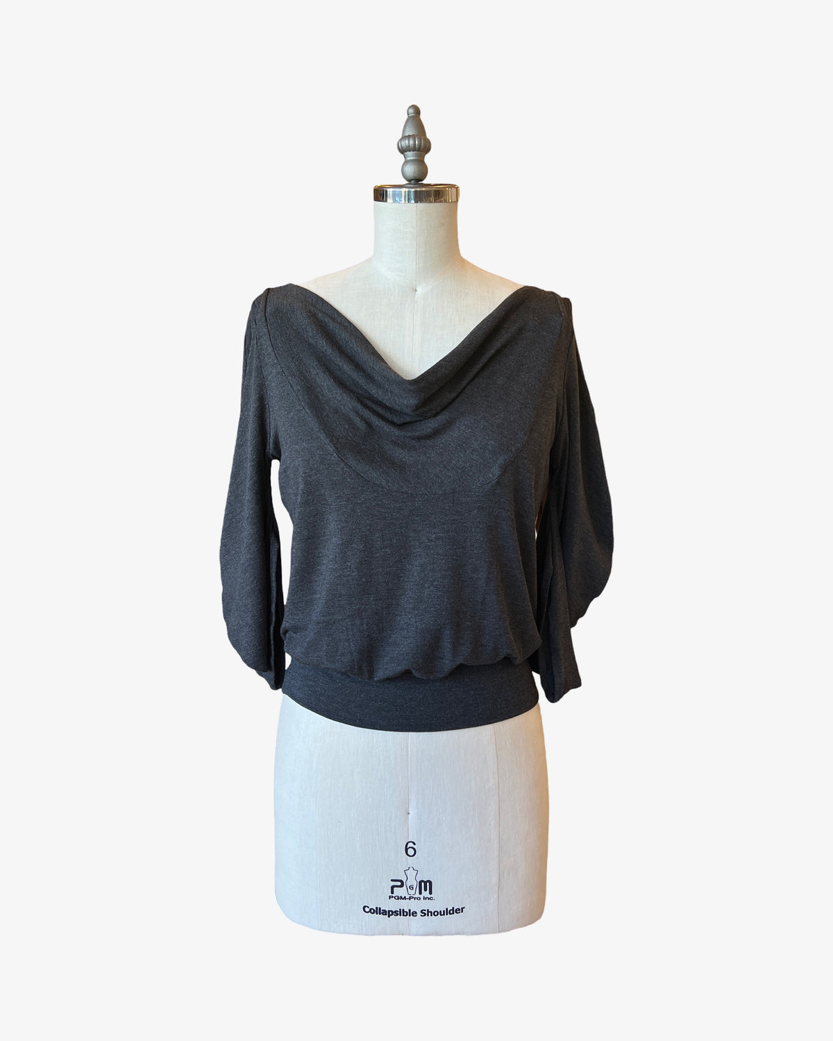 C-Sleeve Banded Top | Charcoal Bamboo Jersey