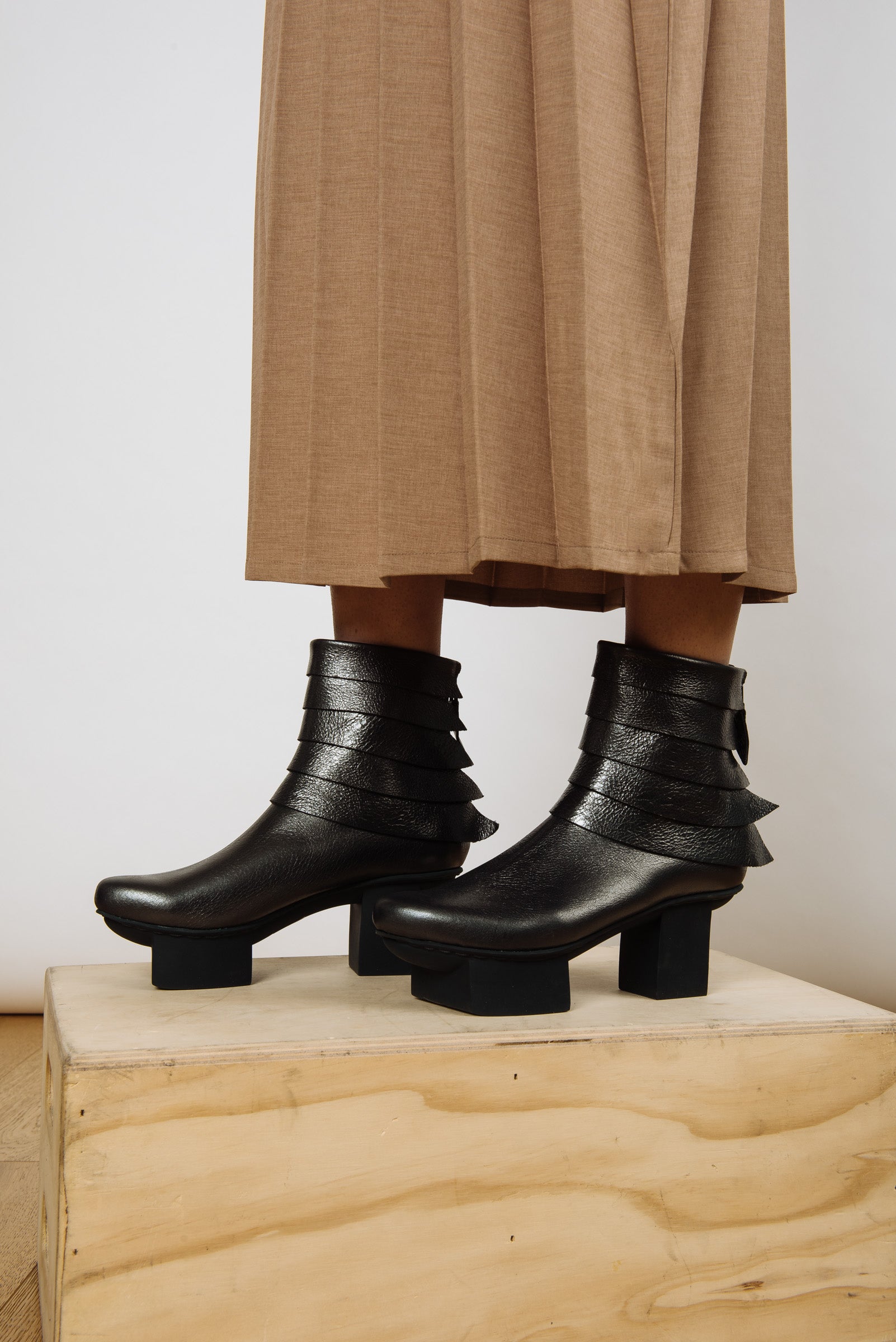 Trippen Transistor Boot | Iron – Carol Young | Undesigned