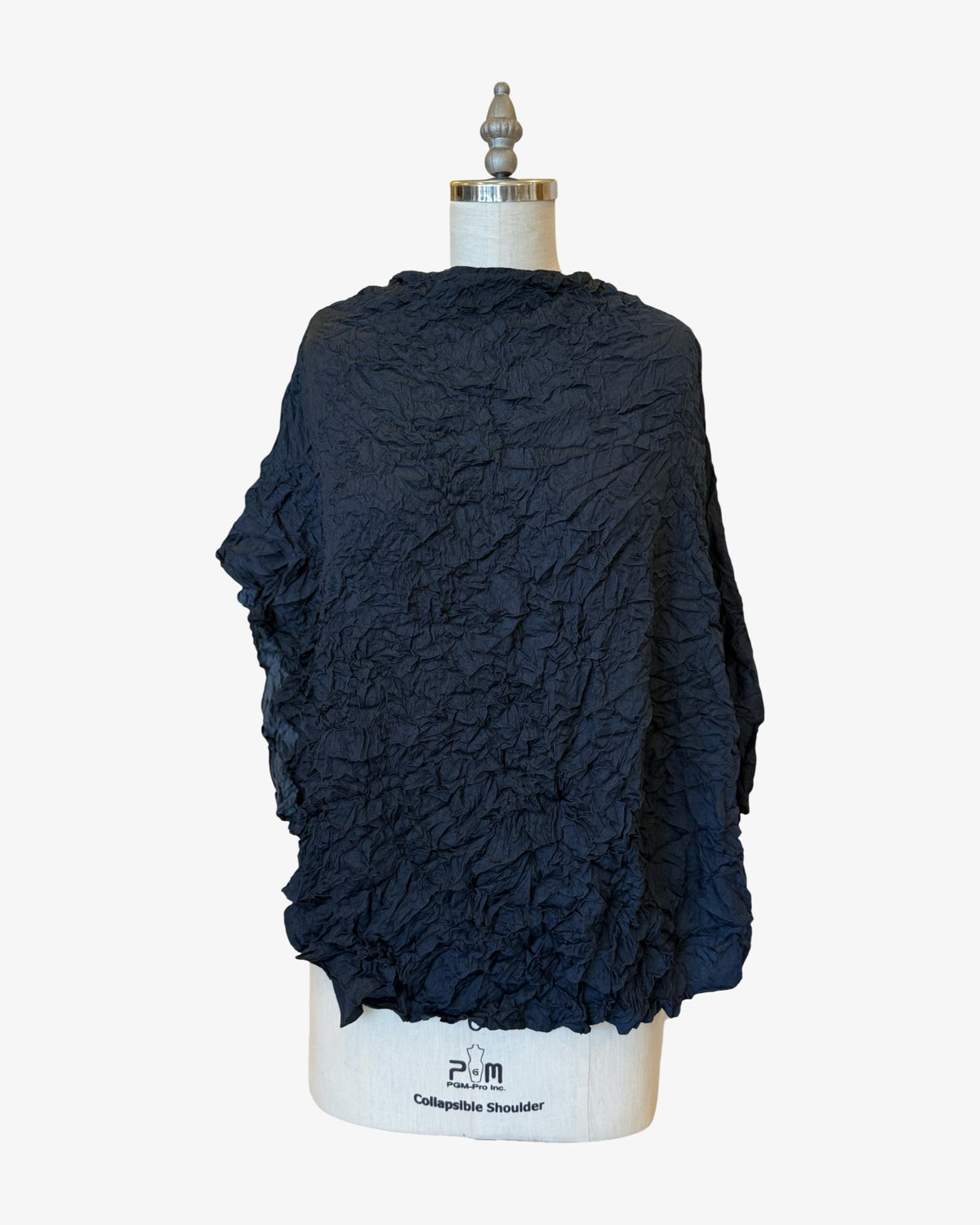 Moth Pebble Poncho | Silky Midnight Blue