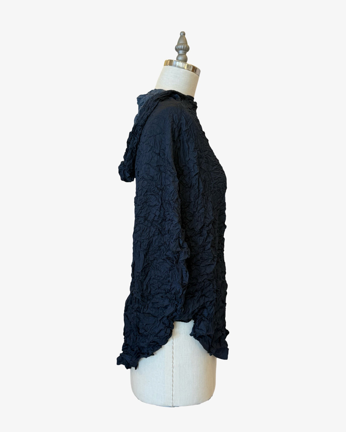 Moth Pebble Poncho | Silky Midnight Blue