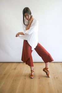 Twisted Square Top | White