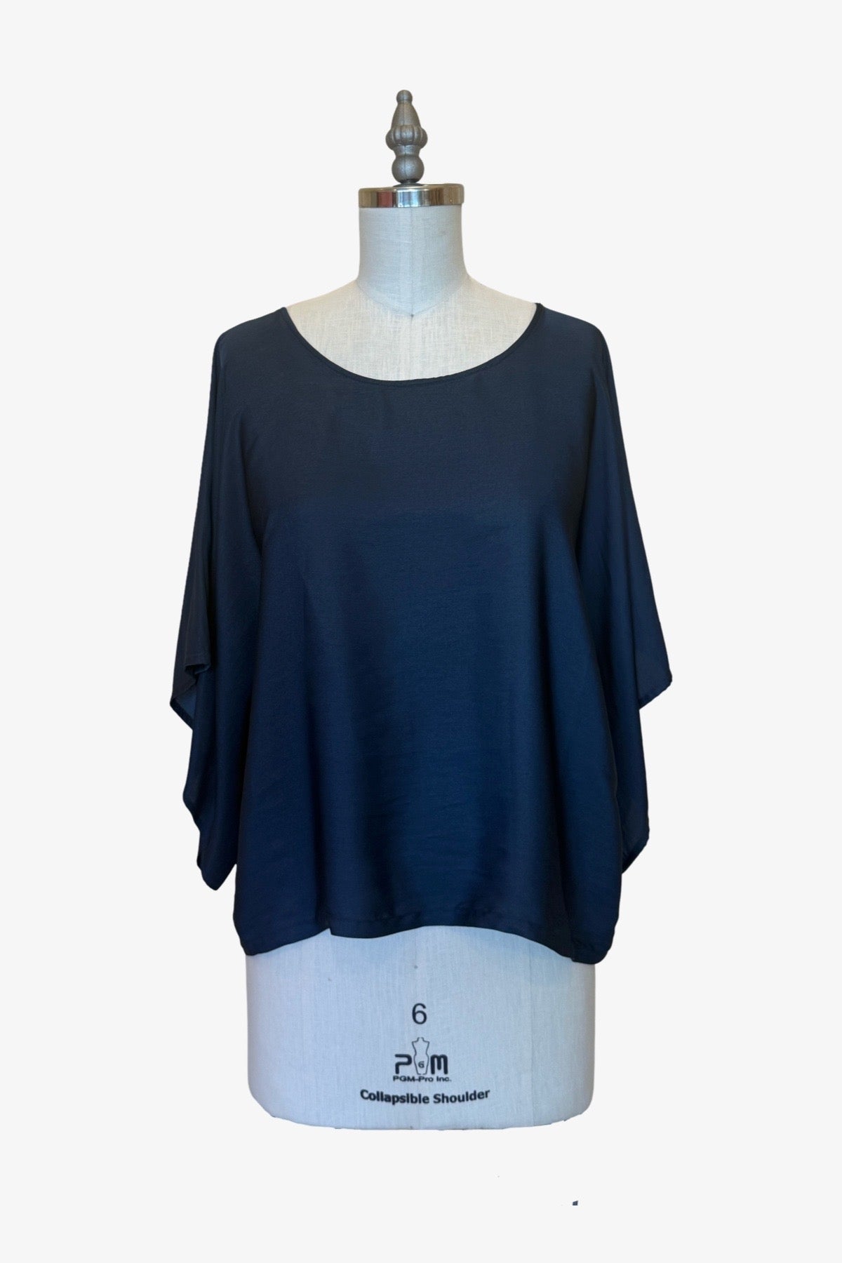 Lisbon Top | Silky Midnight Blue