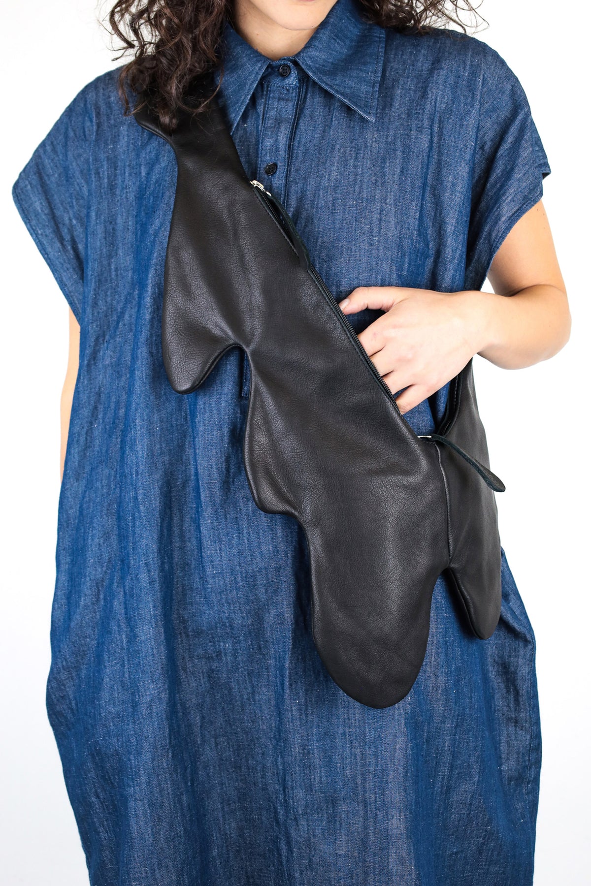 Trippen Liquid Crossbody Bag