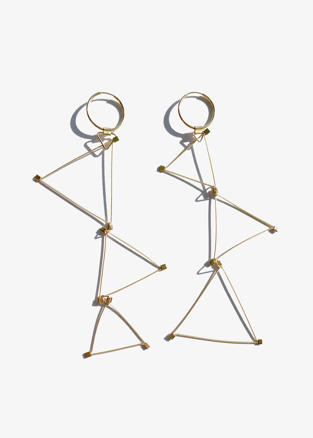 Triangle Dangle Hoops | Gold/Gold