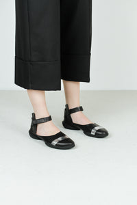 Trippen Stamp Ballet Flat | Black/Silver