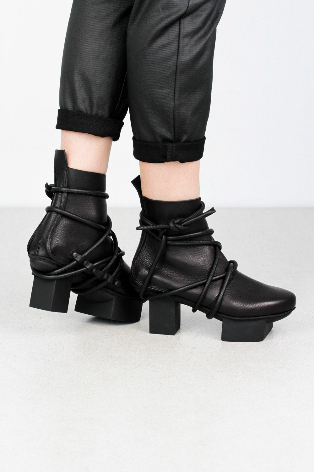 Trippen Dream Boot | Black – Carol Young | Undesigned