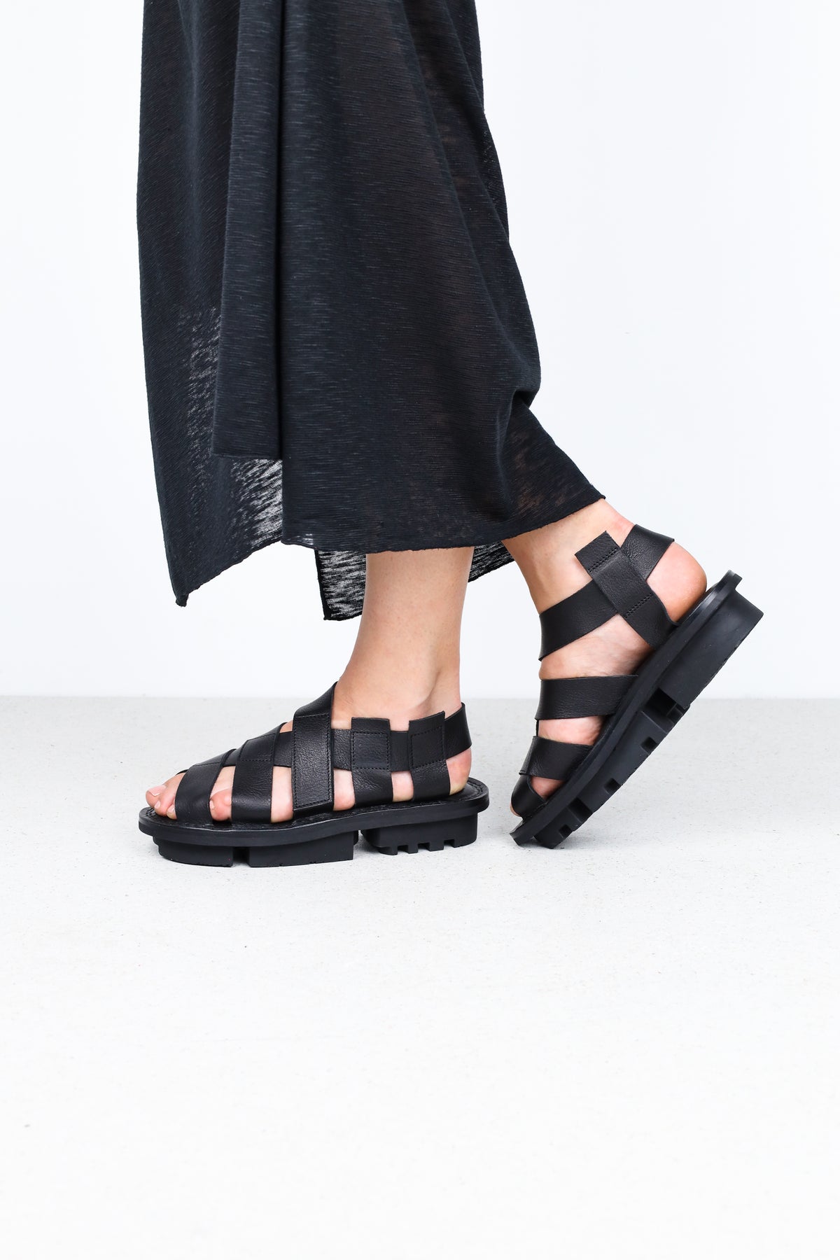 Trippen Network Sandal | Black