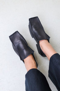 Trippen Barge Loafer | Black