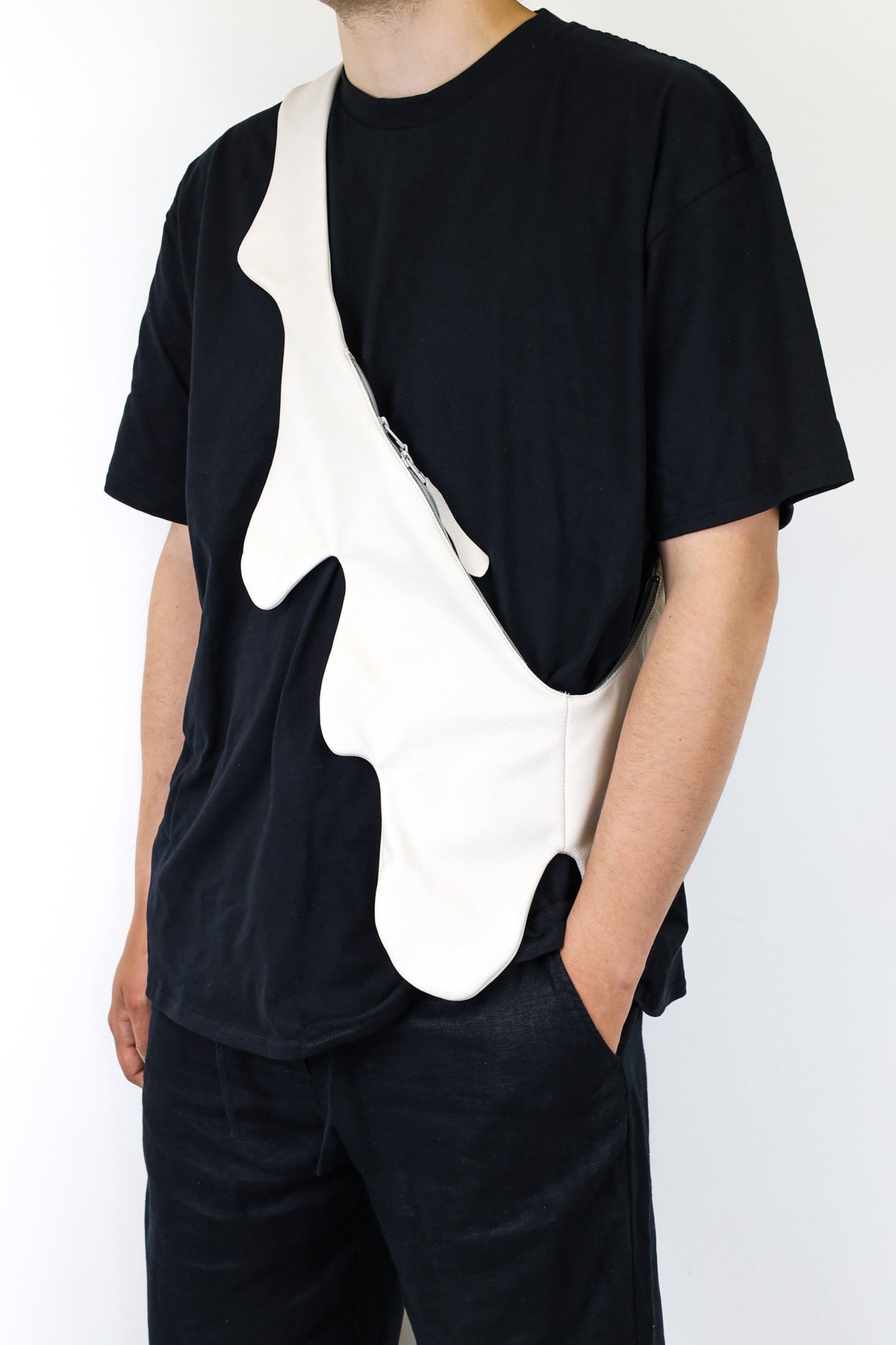 Trippen Liquid Crossbody Bag | Milk (L)