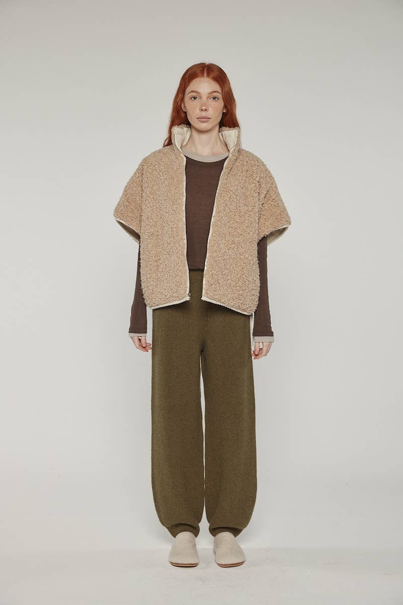 Reversible High-Neck Vest | Cream/Taupe