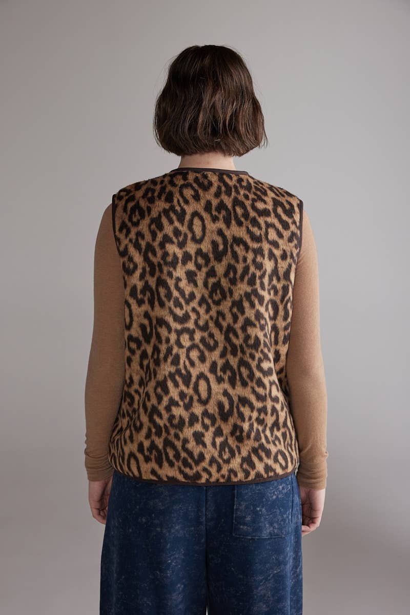 Reversible Teddy Vest | Chocolate/Leopard