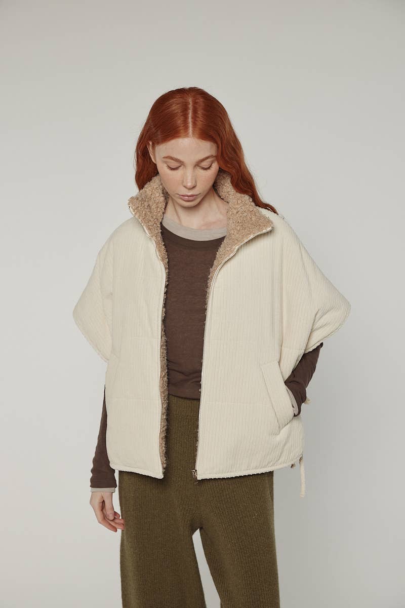 Reversible High-Neck Vest | Cream/Taupe
