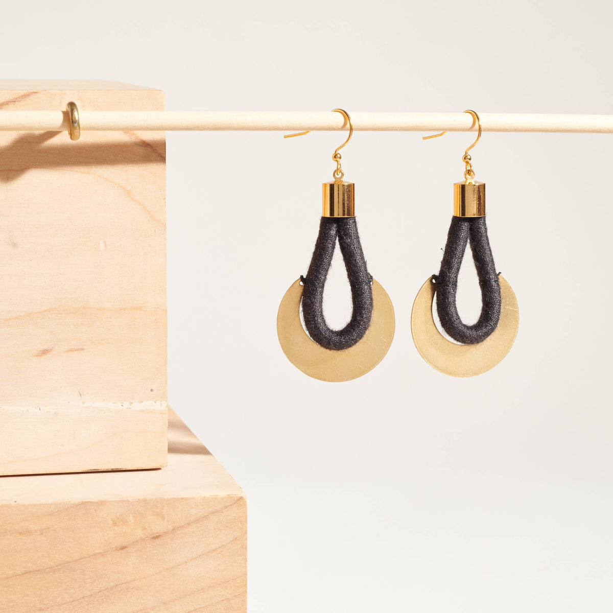 Crescent Earrings | Noir Cotton