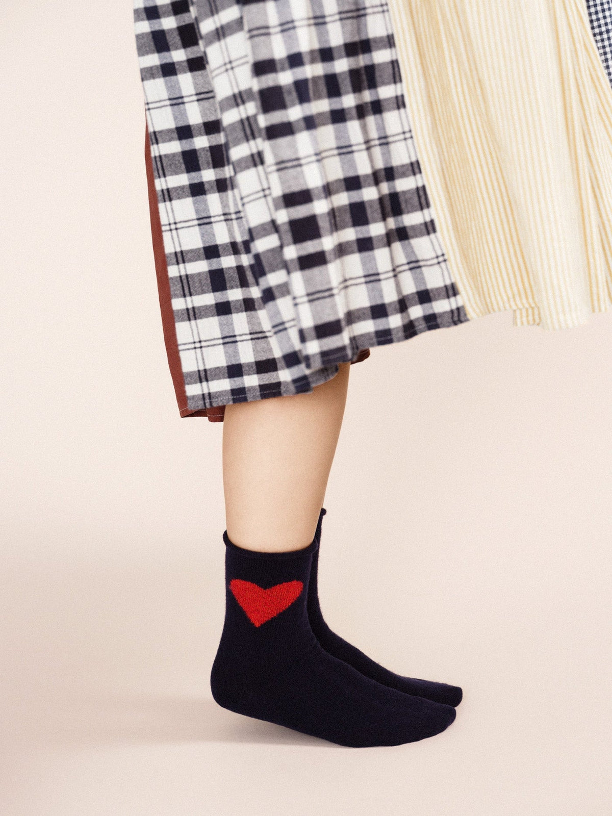 Love Cashmere Crew Socks | Navy