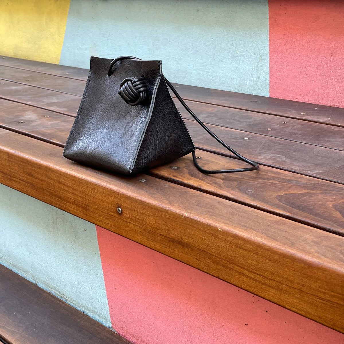 k(not) Shapes Bag | Black