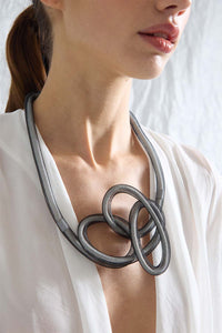 Life Short Necklace | Black+ White