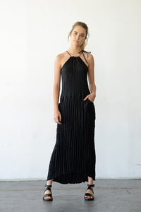 Twisted Maxi Halter Dress | Black