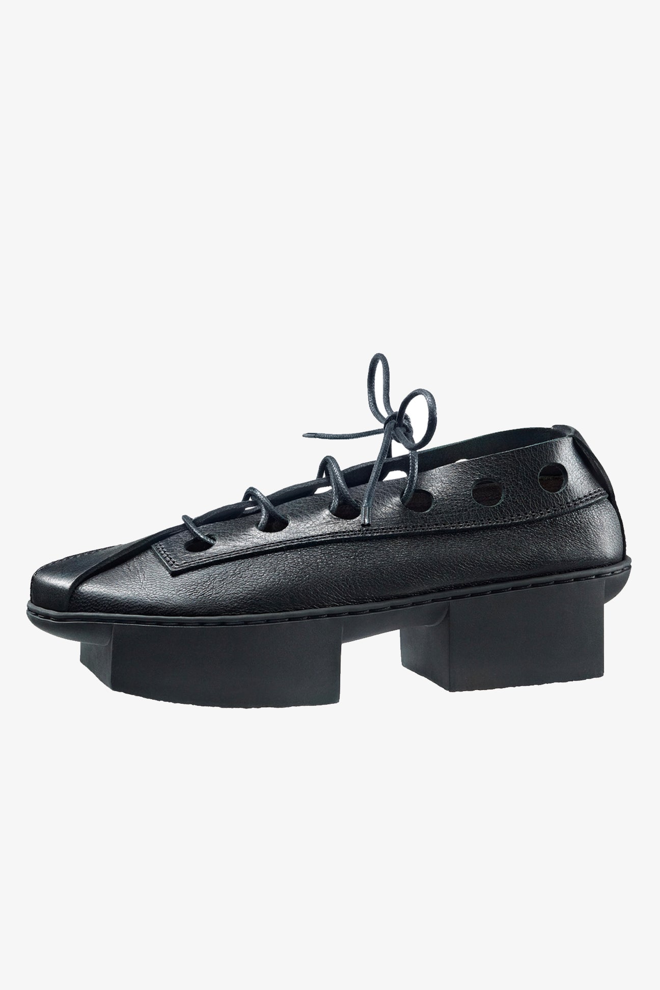 Trippen Spores Shoe | Black – Carol Young | Undesigned